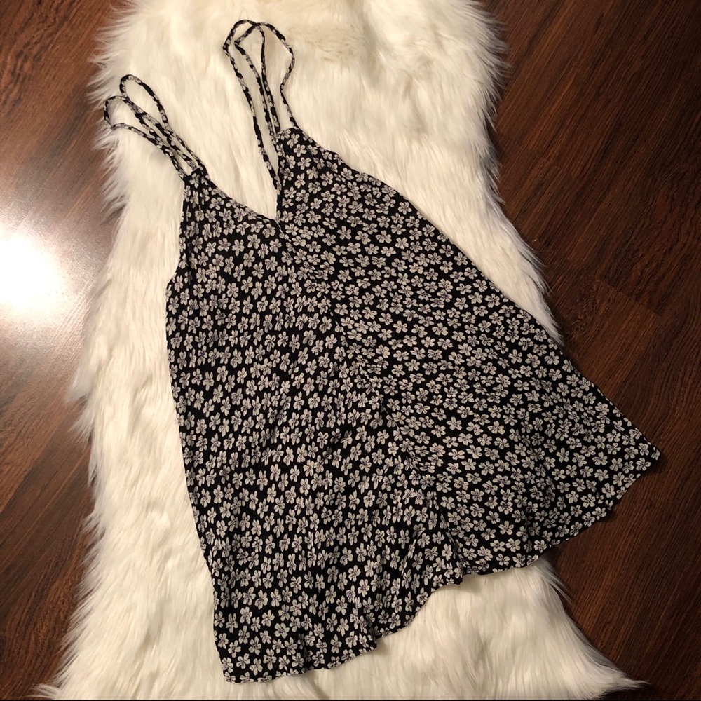 Brandy Melville black and white floral dress